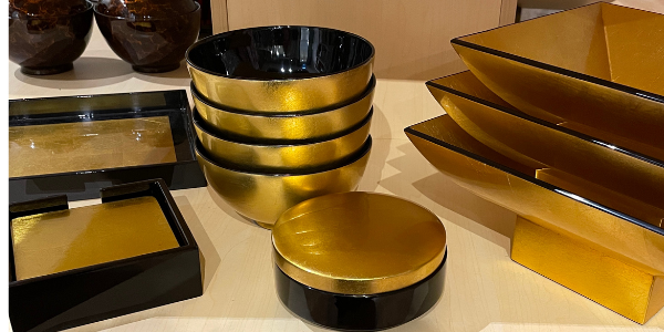 Lacquerware Square Tray with Handles - choose your colour