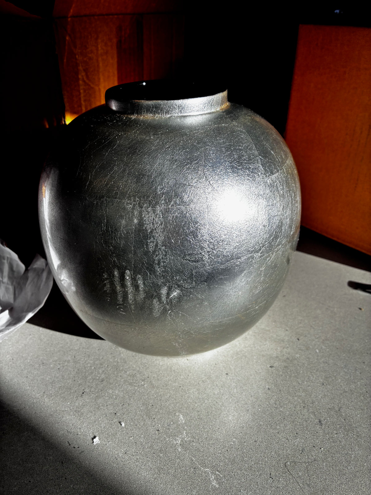 SIlver Round Lacquerware Ginger Jar