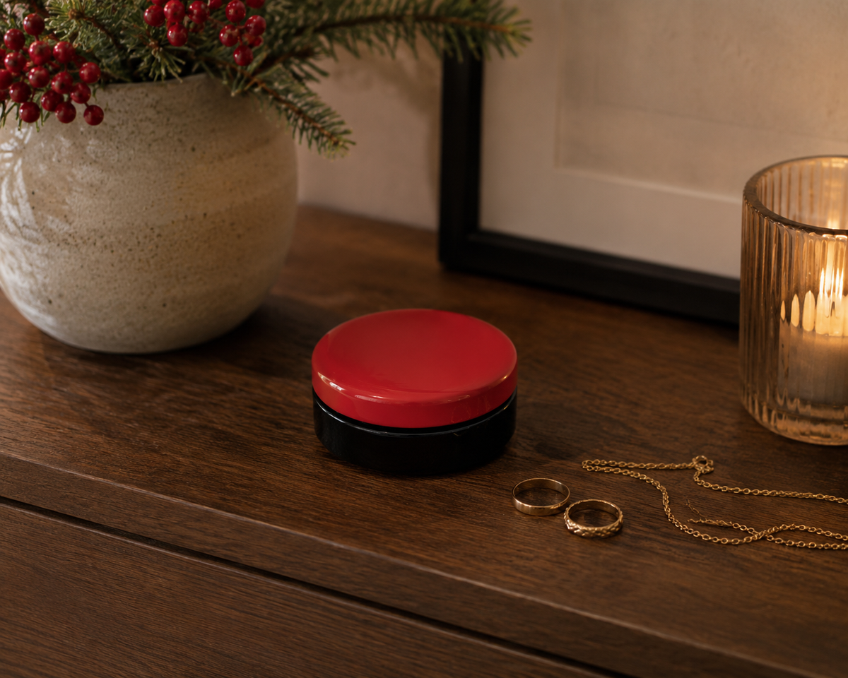Round Lacquered Trinket Box - Christmas Red