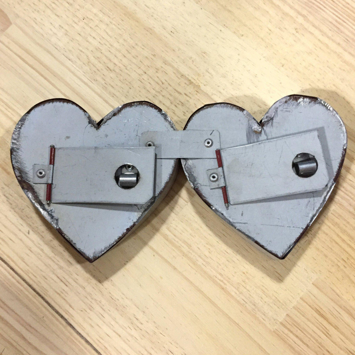 Tin Wedding Hearts-Trunkh-Temples and Markets