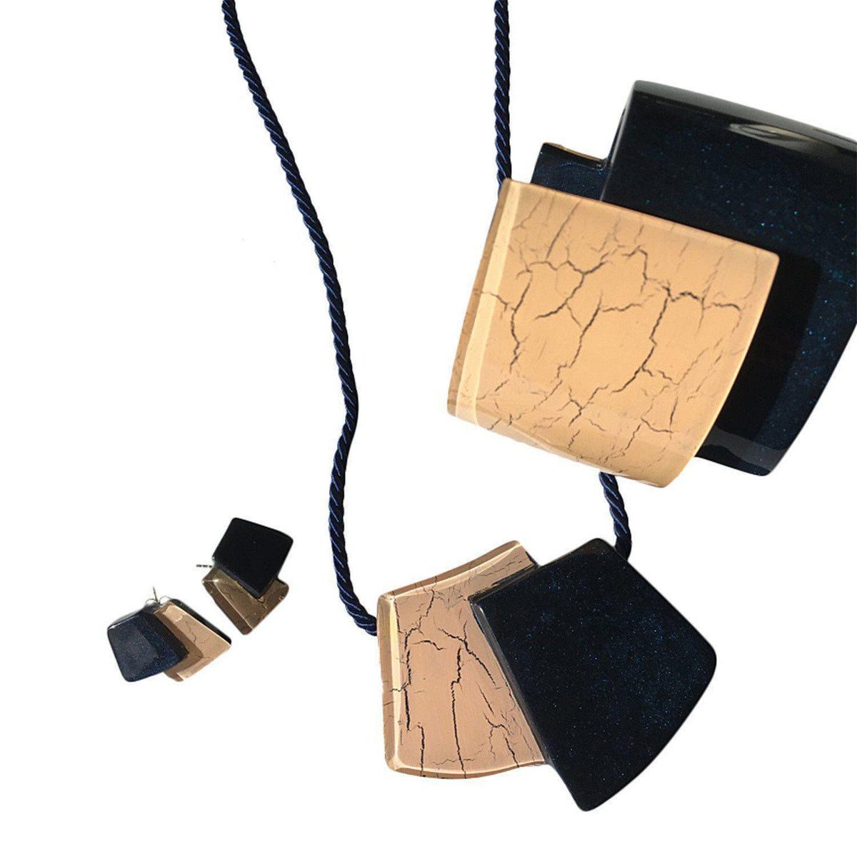 Zsiska Kontrast Bracelet-Jewellery-Zsiska-Temples and Markets